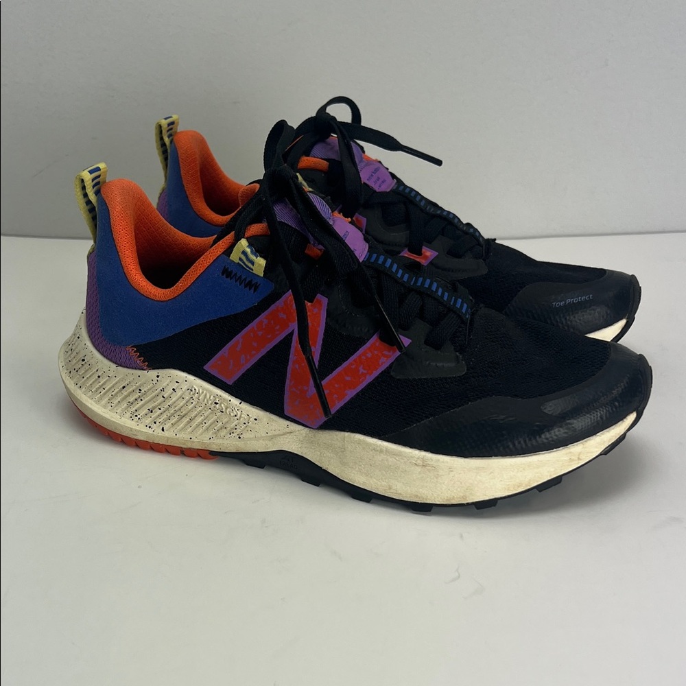 New Balance Trail Running Sneakers Dynasoft Nitrel V4 Womens 7.5 Hiking Shoes